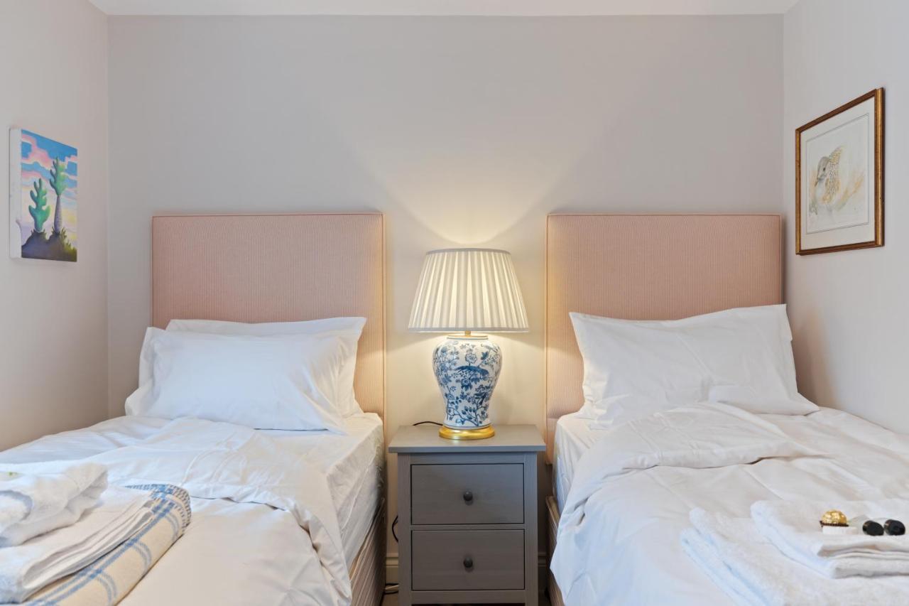 Bright & Cosy Gem ~ Battersea Park View ~ King Bed Apartment London Exterior photo