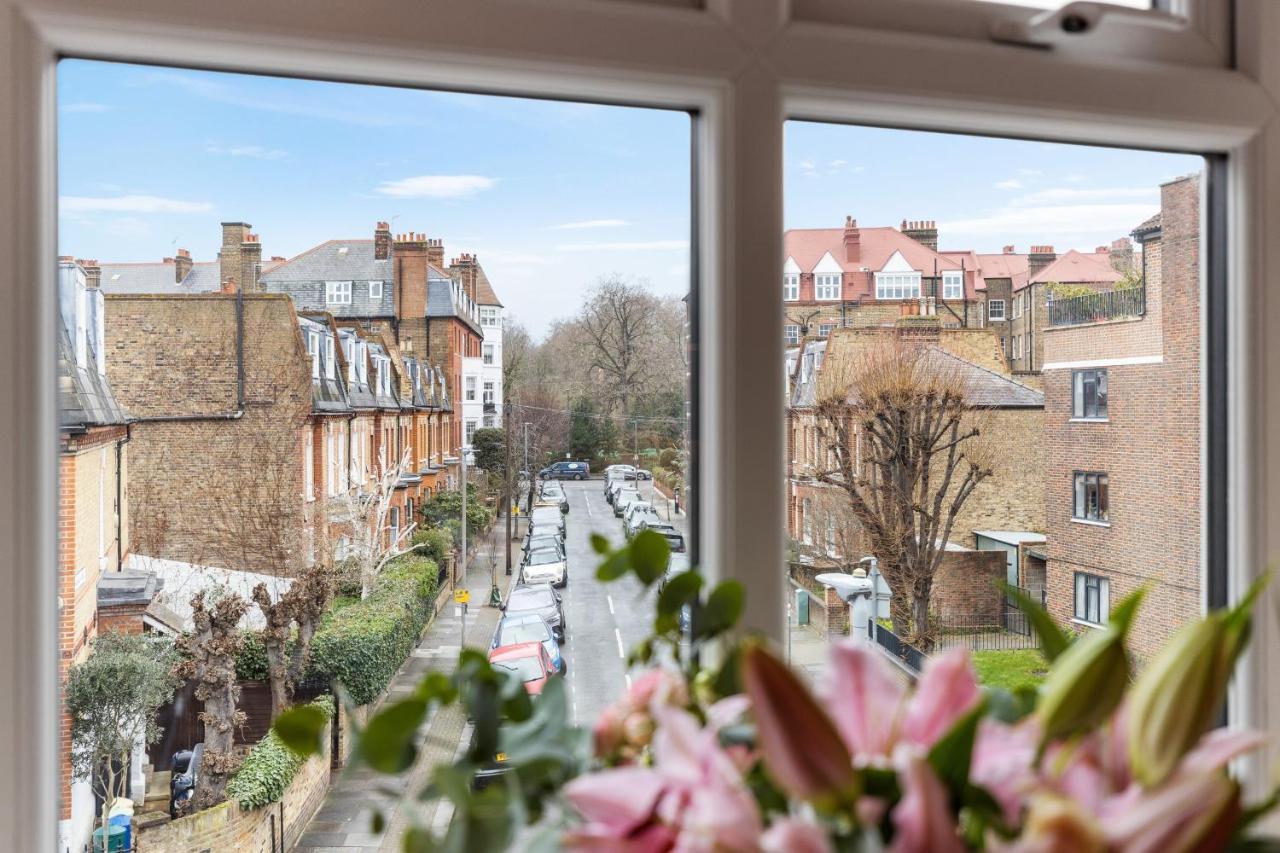Bright & Cosy Gem ~ Battersea Park View ~ King Bed Apartment London Exterior photo