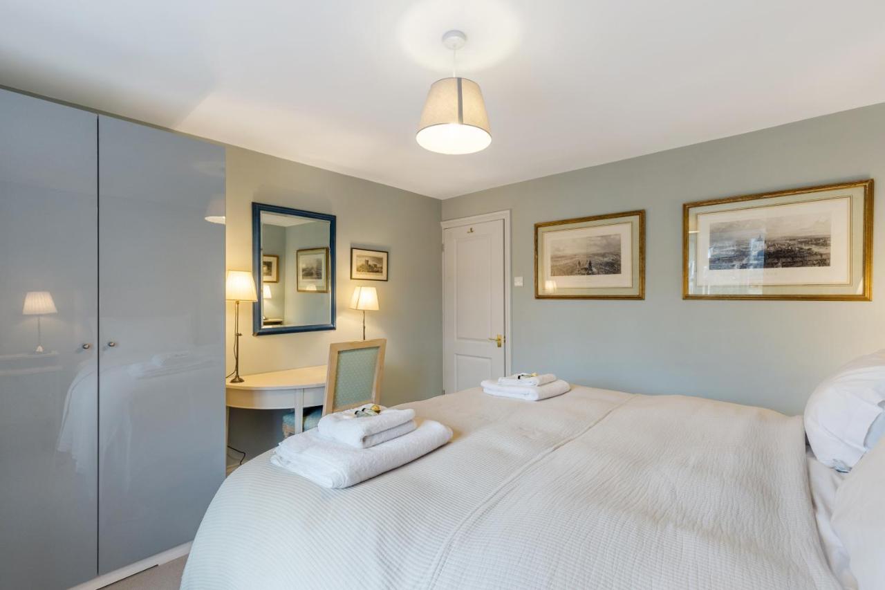 Bright & Cosy Gem ~ Battersea Park View ~ King Bed Apartment London Exterior photo