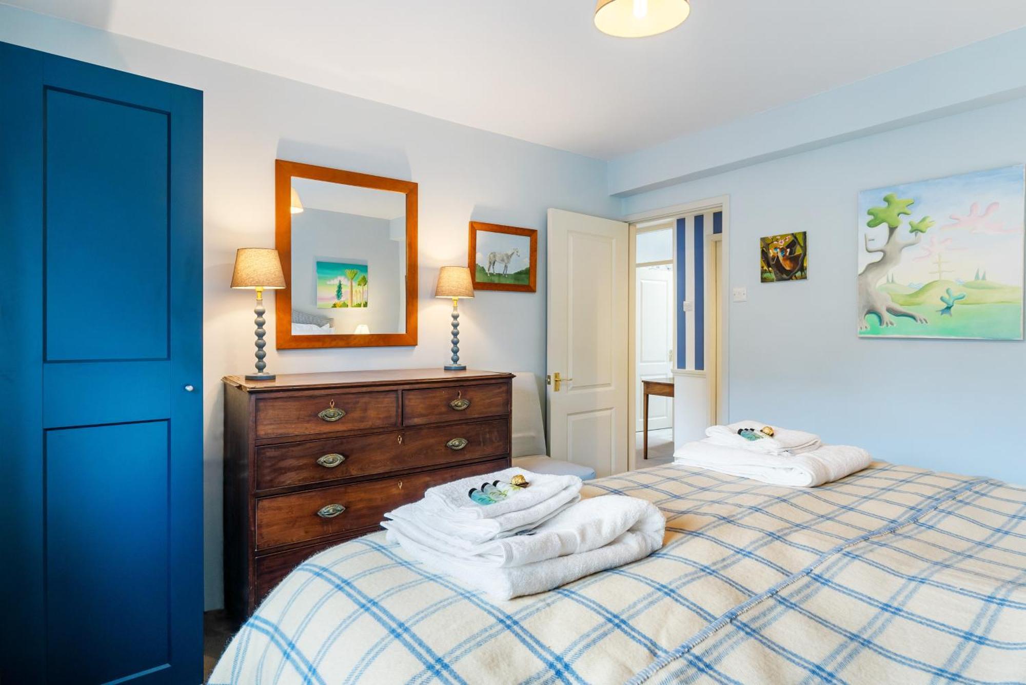 Bright & Cosy Gem ~ Battersea Park View ~ King Bed Apartment London Exterior photo