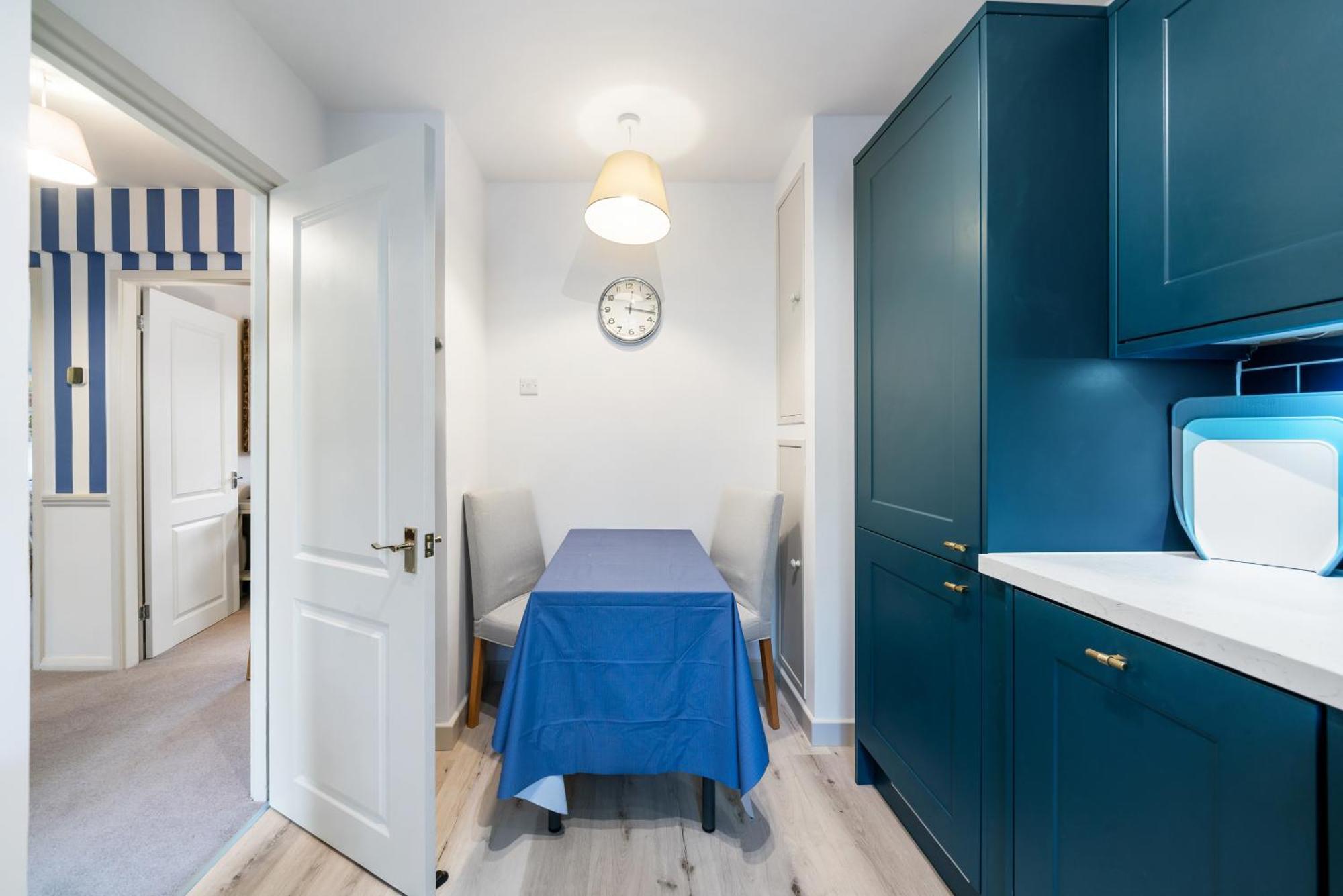 Bright & Cosy Gem ~ Battersea Park View ~ King Bed Apartment London Exterior photo